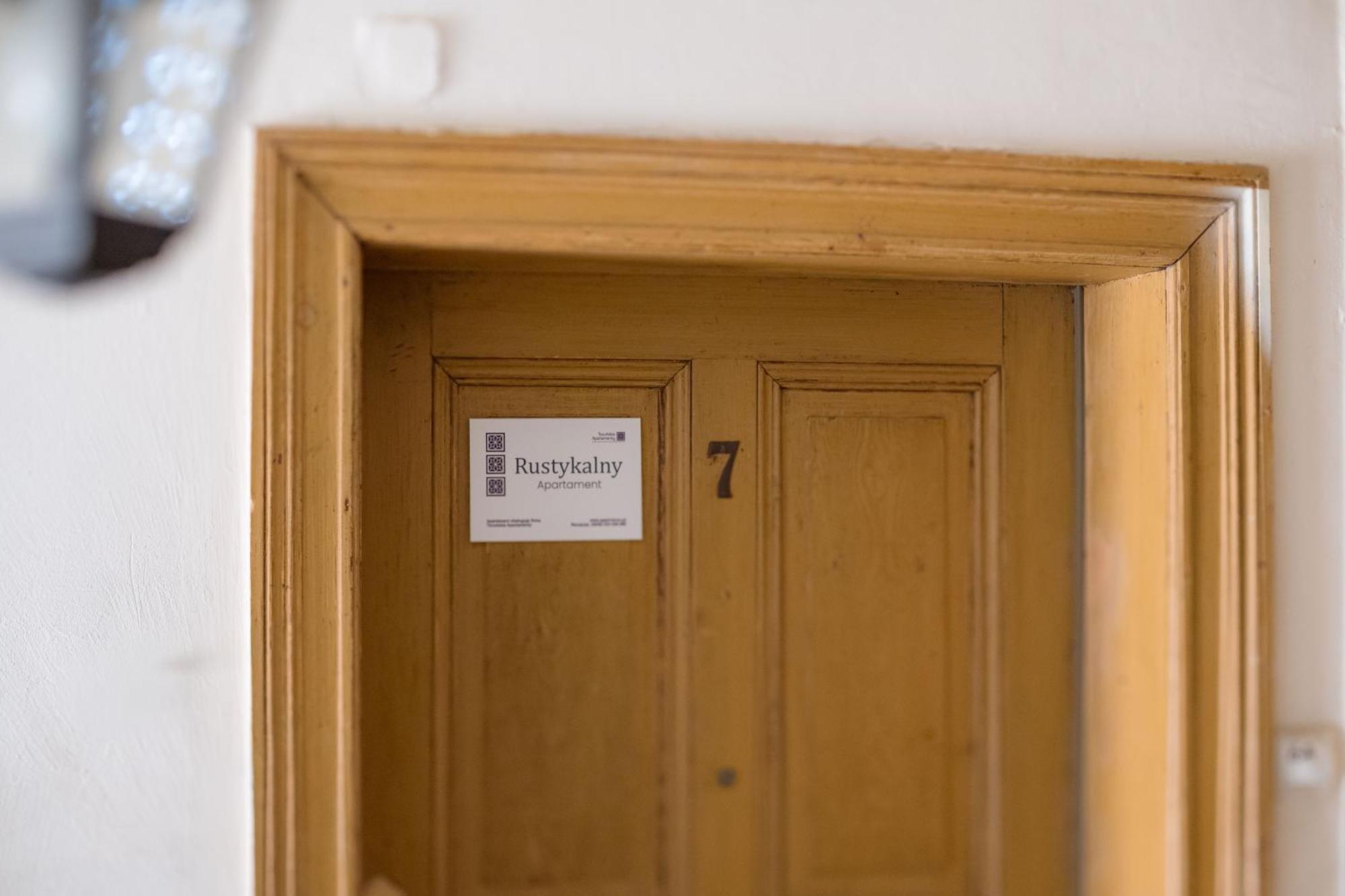 Rustykalny Apartament Apartment Torun Luaran gambar